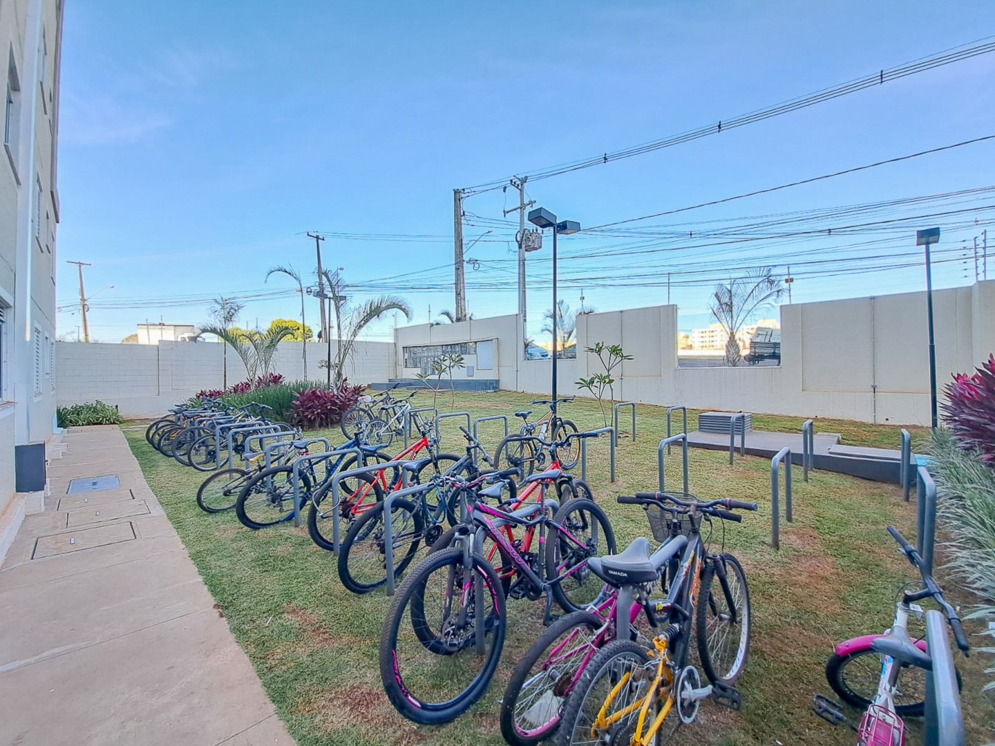 Apartamento para venda no bairro Gleba Palhano de Londrina - Foto 16