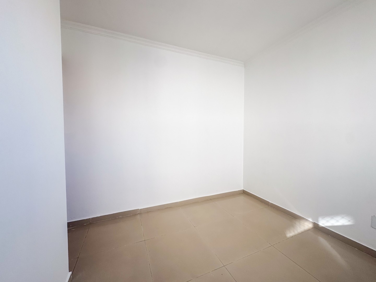 Apartamento para venda no bairro Jardim Maria Luiza de Londrina - Foto 18