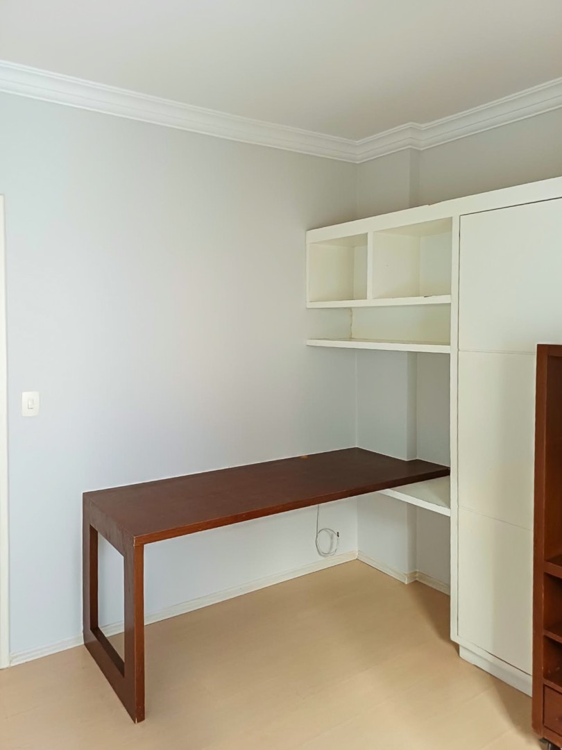Apartamento à venda em Vila Ipiranga, Londrina — Portal Chave Fácil