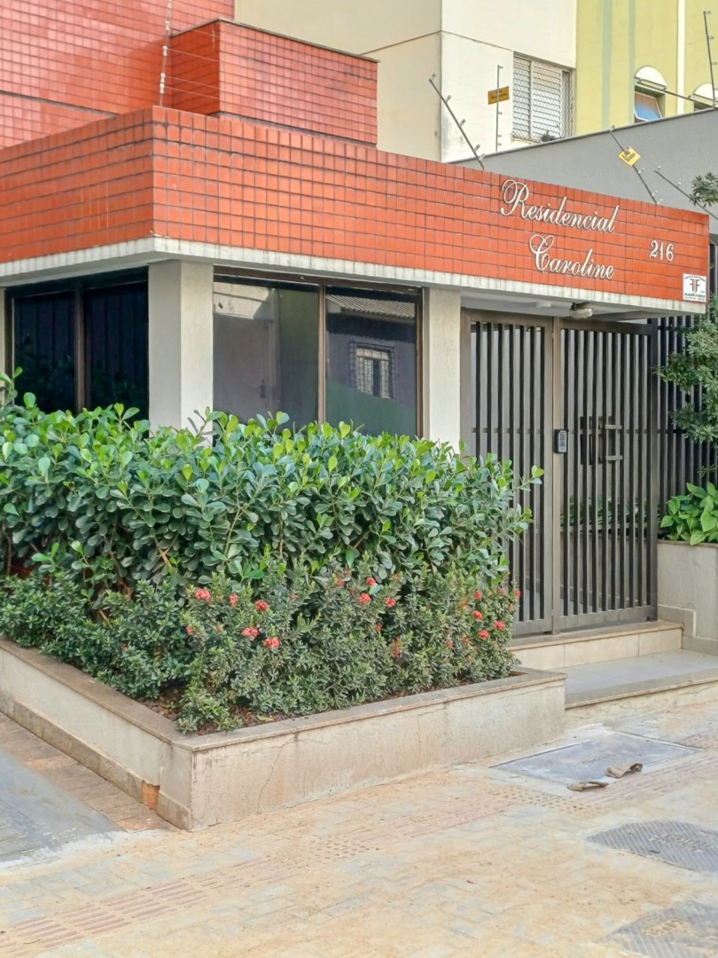 Apartamento para venda no bairro Vila Ipiranga de Londrina - Foto 28