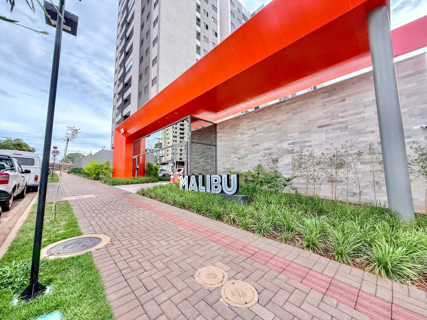 Apartamento para venda no Aurora em Londrina com 51m² por R$ 530.000  - Foto 1