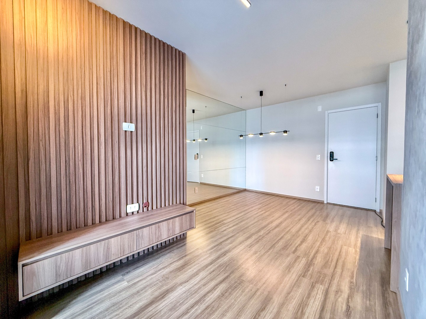 Apartamento para venda no bairro Aurora de Londrina - Foto 4