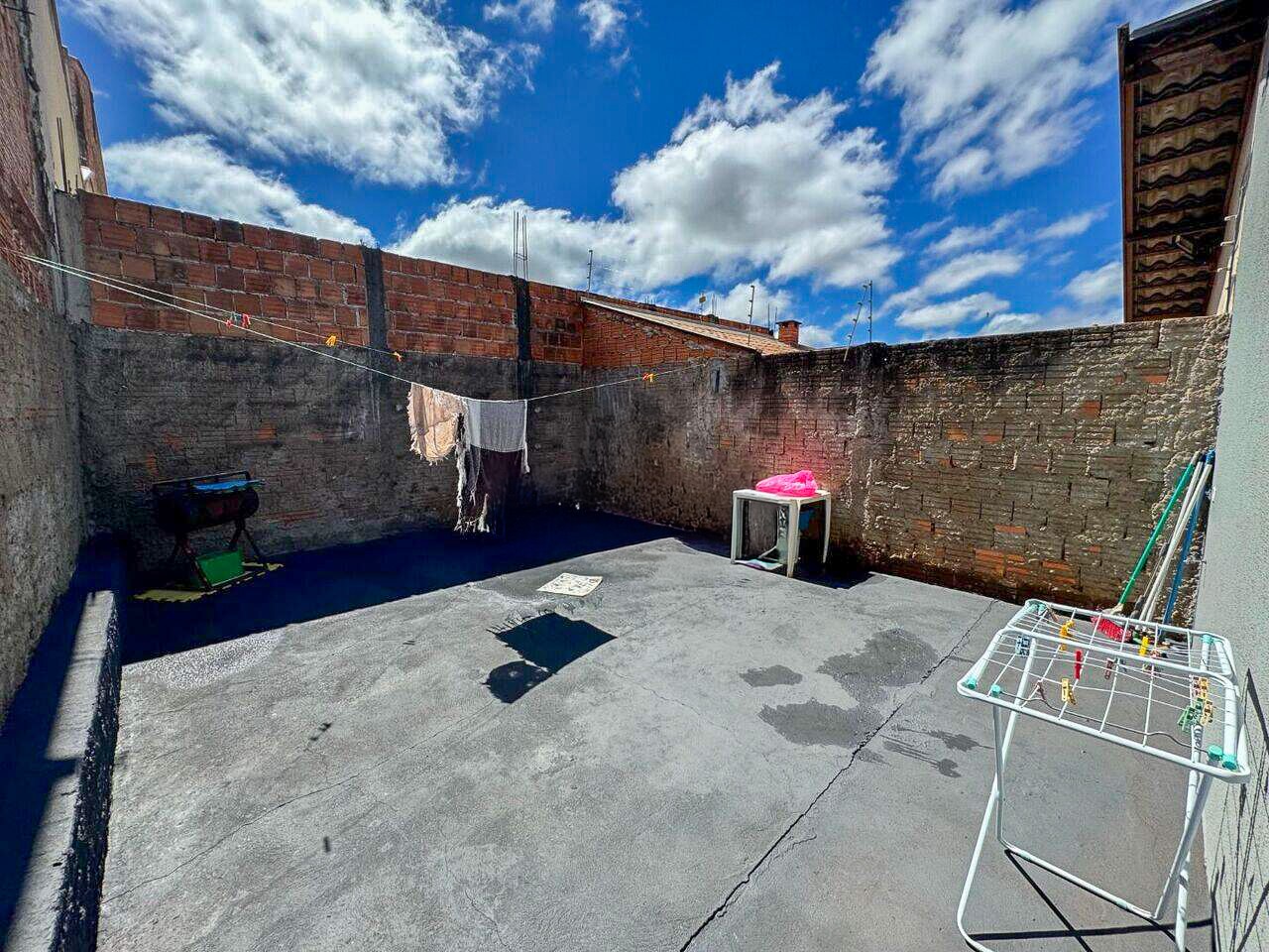 Casa Residencial para venda no bairro Jardim Arapongas de Londrina - Foto 21