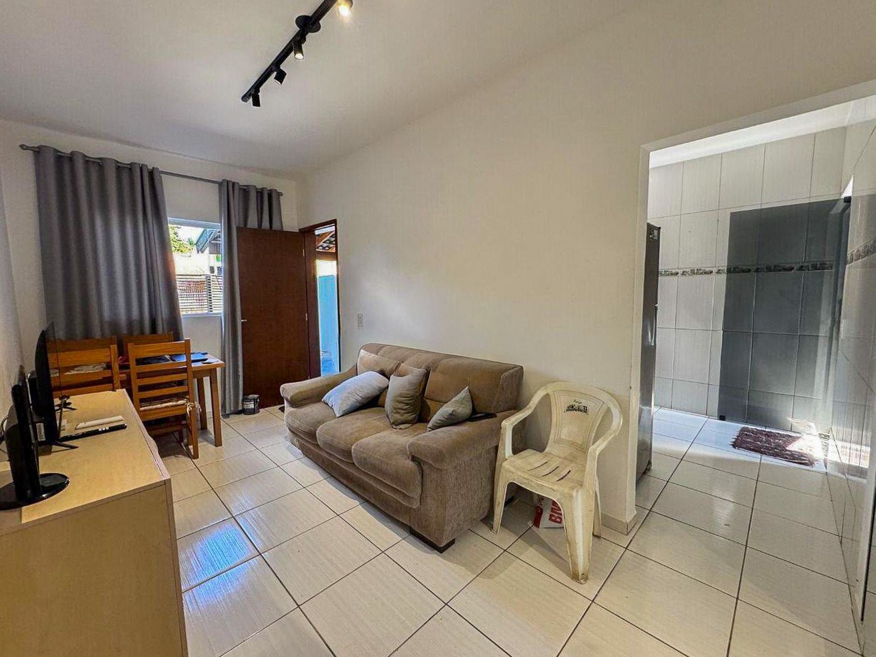 Casa Residencial para venda no Jardim Arapongas em Londrina com 70m² por R$ 250.000