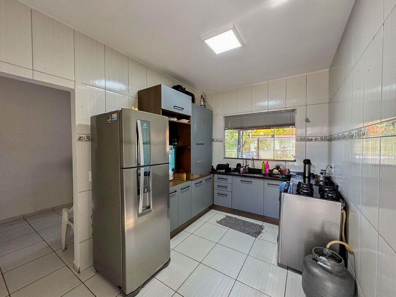 Casa Residencial para venda no bairro Jardim Arapongas de Londrina - Foto 10
