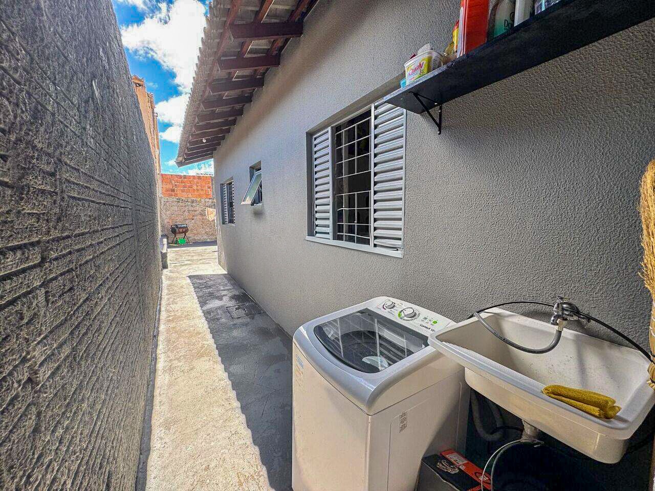 Casa Residencial para venda no bairro Jardim Arapongas de Londrina - Foto 18