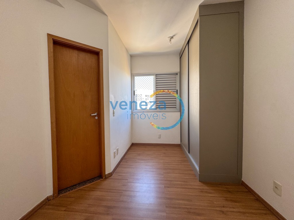 Apartamento para locação no bairro Gleba Palhano de Londrina com 68.89m<sup>2</sup> útil, 3 quartos, 2 vagas de garagem