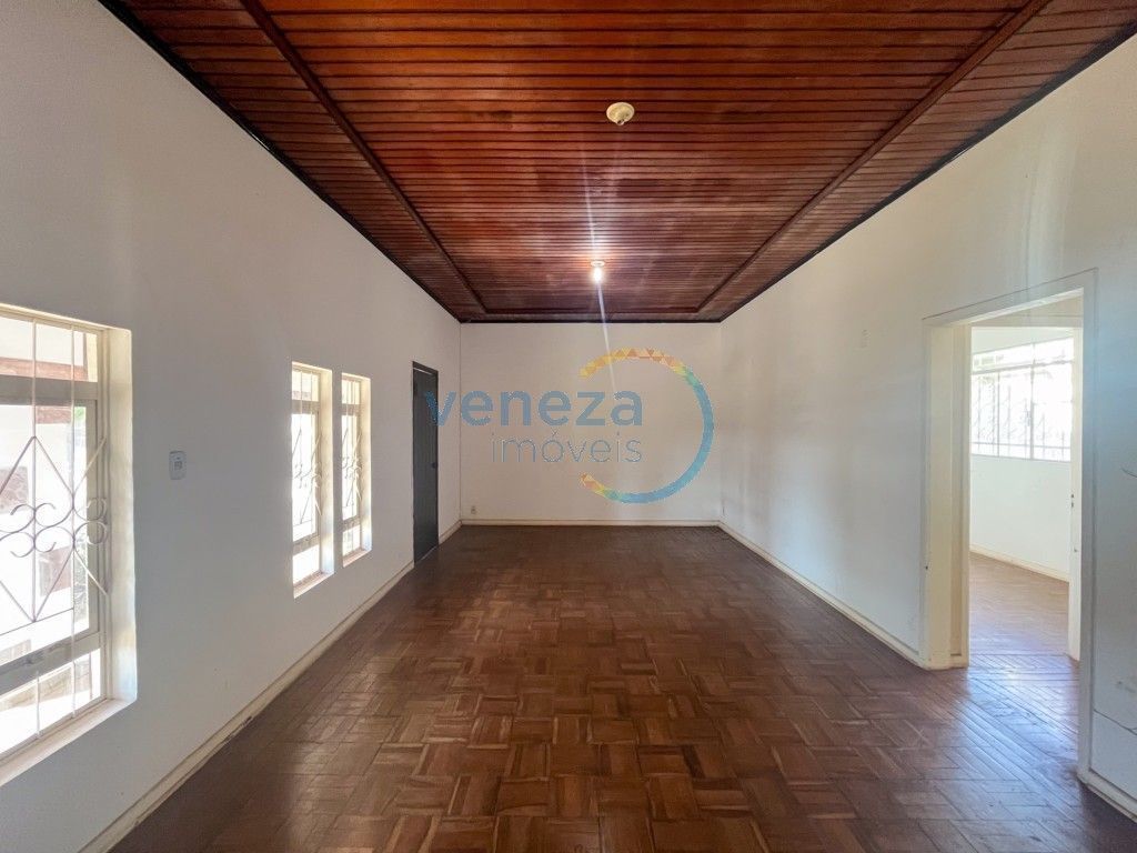 Casa Residencial para venda no bairro Centro de Londrina - Foto 4