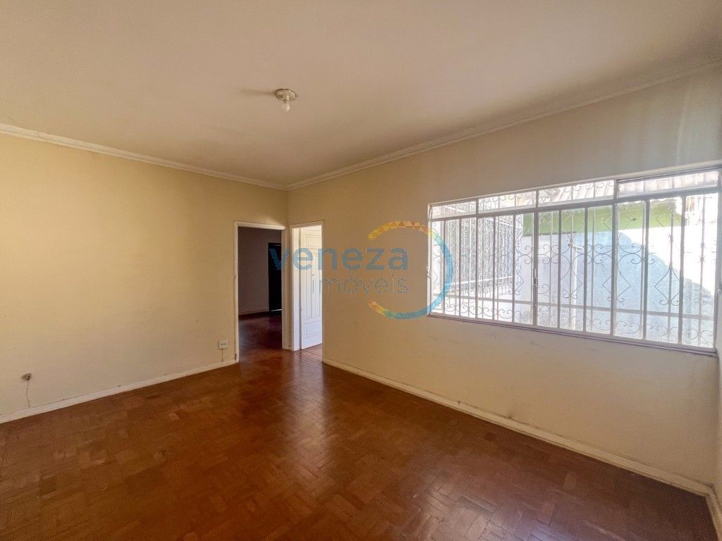 Casa Residencial para venda no bairro Centro de Londrina - Foto 5