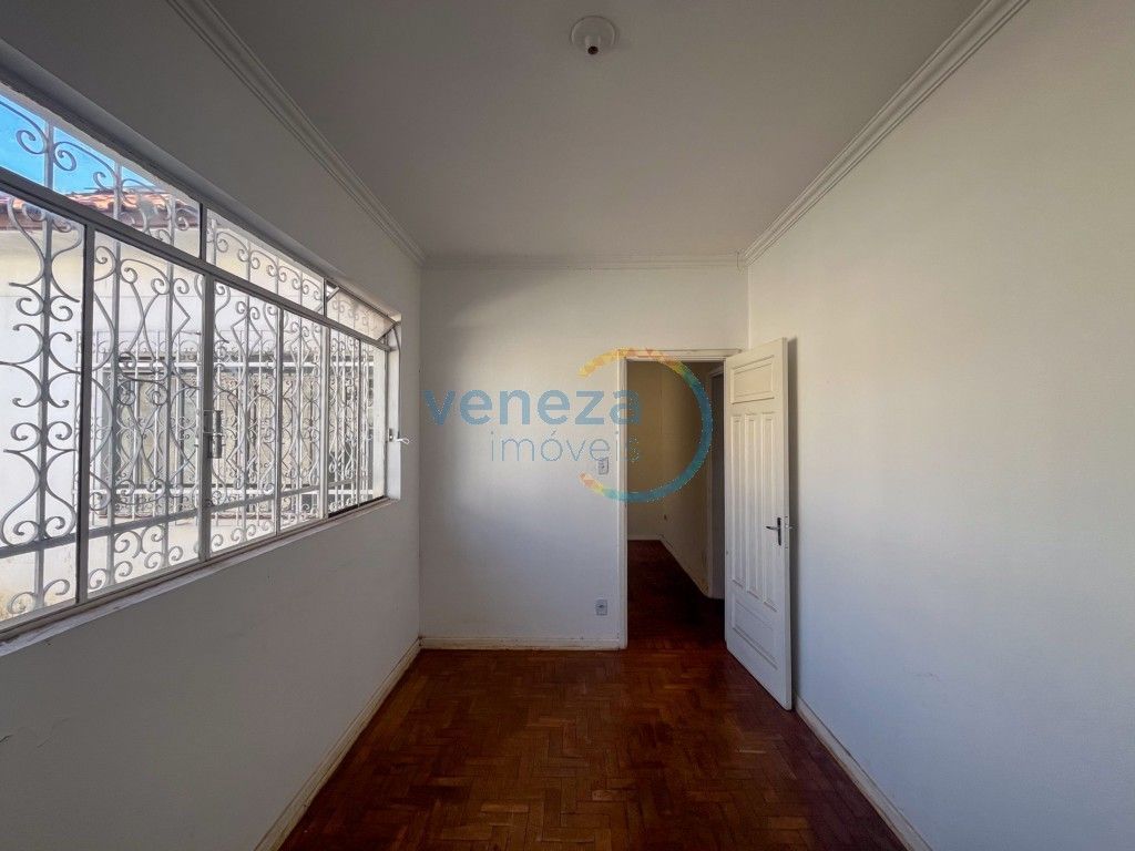 Casa Residencial para venda no bairro Centro de Londrina - Foto 6