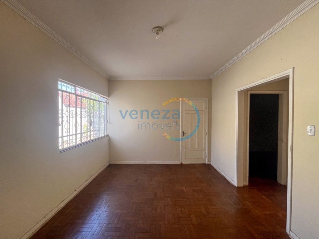 Casa Residencial para venda no bairro Centro de Londrina - Foto 8