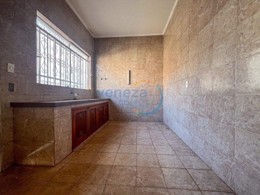 Casa Residencial para venda no bairro Centro de Londrina - Foto 17