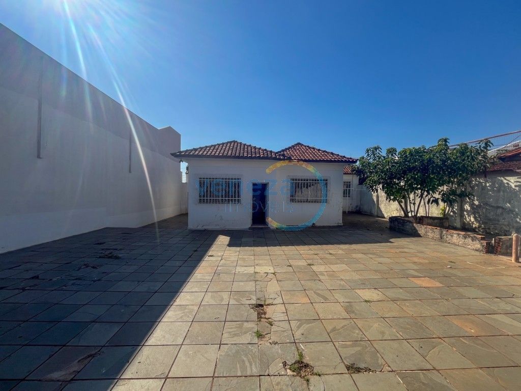 Casa Residencial para venda no bairro Centro de Londrina - Foto 20