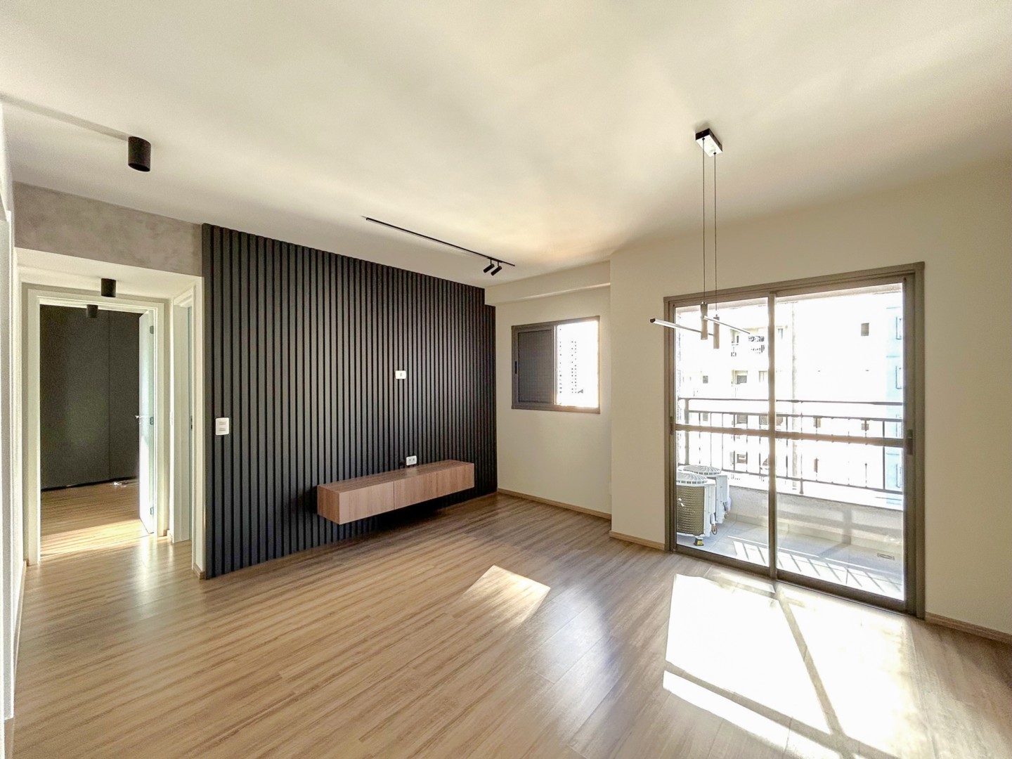 Apartamento para locacao no Aurora em Londrina com 106,25m² por R$ 3.700  - Foto 3