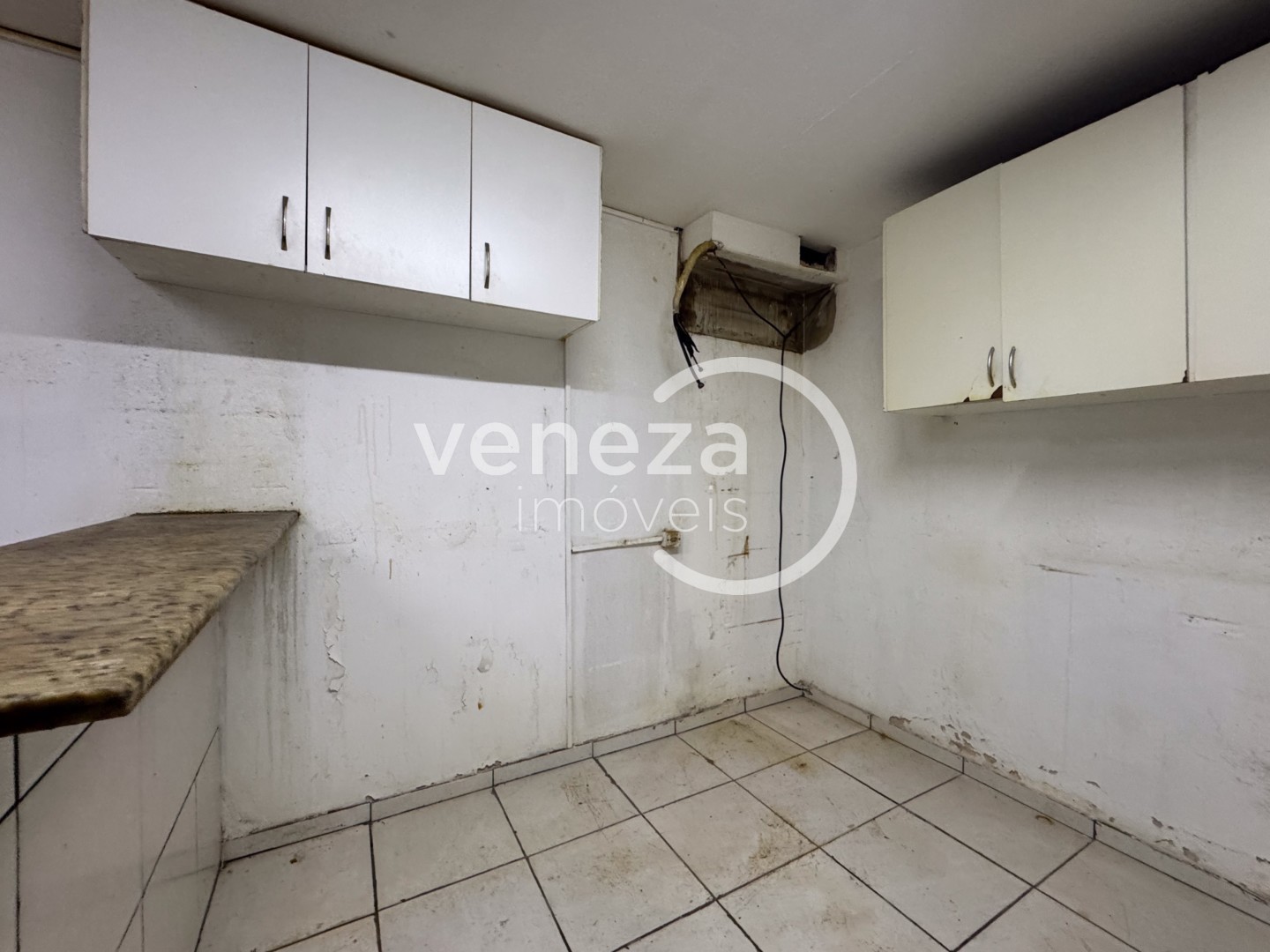 Salão-loja para venda no bairro Centro de Londrina - Foto 14