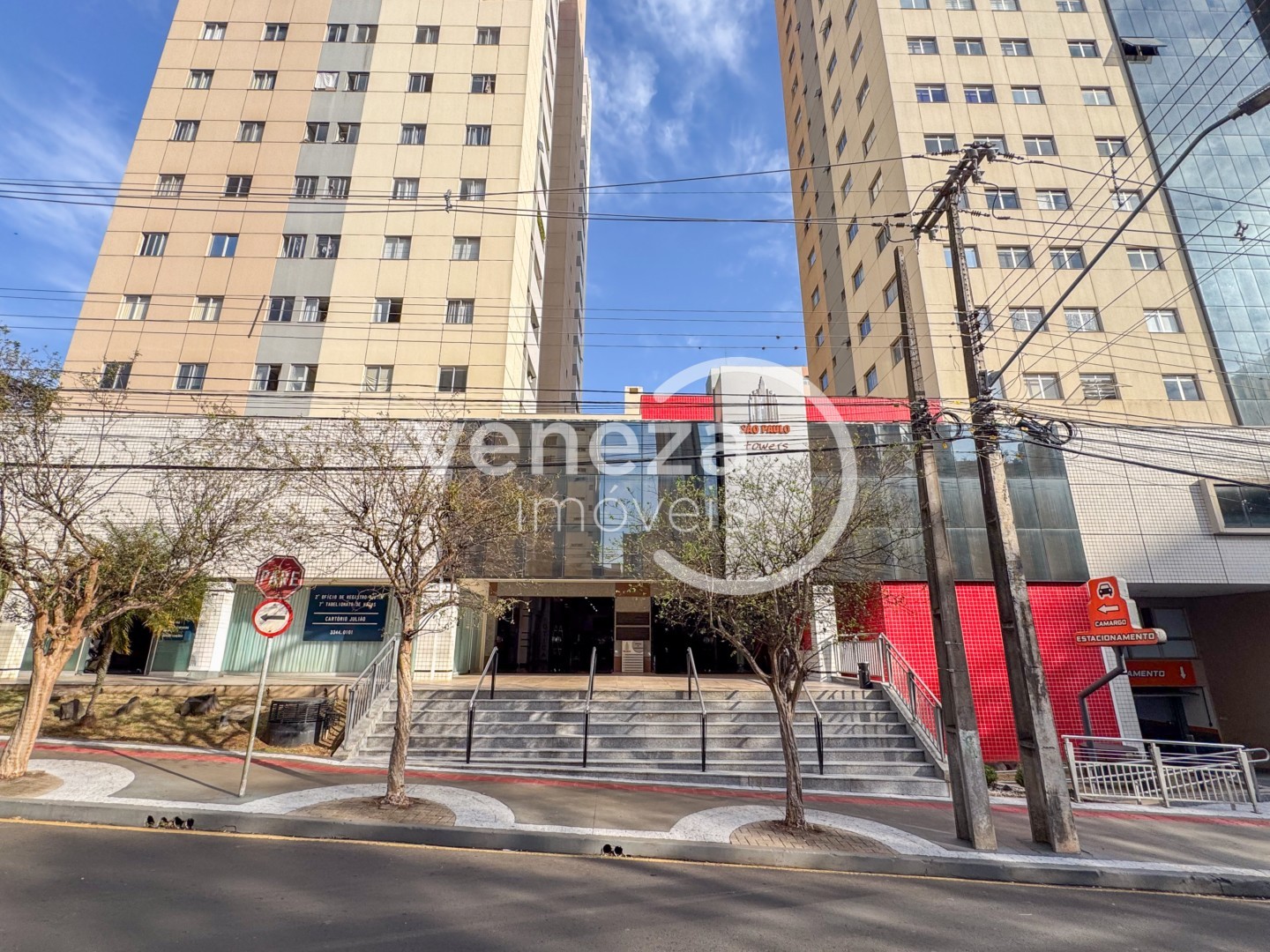 Ponto Comercial/Loja à venda em Centro, Londrina — Portal Chave Fácil