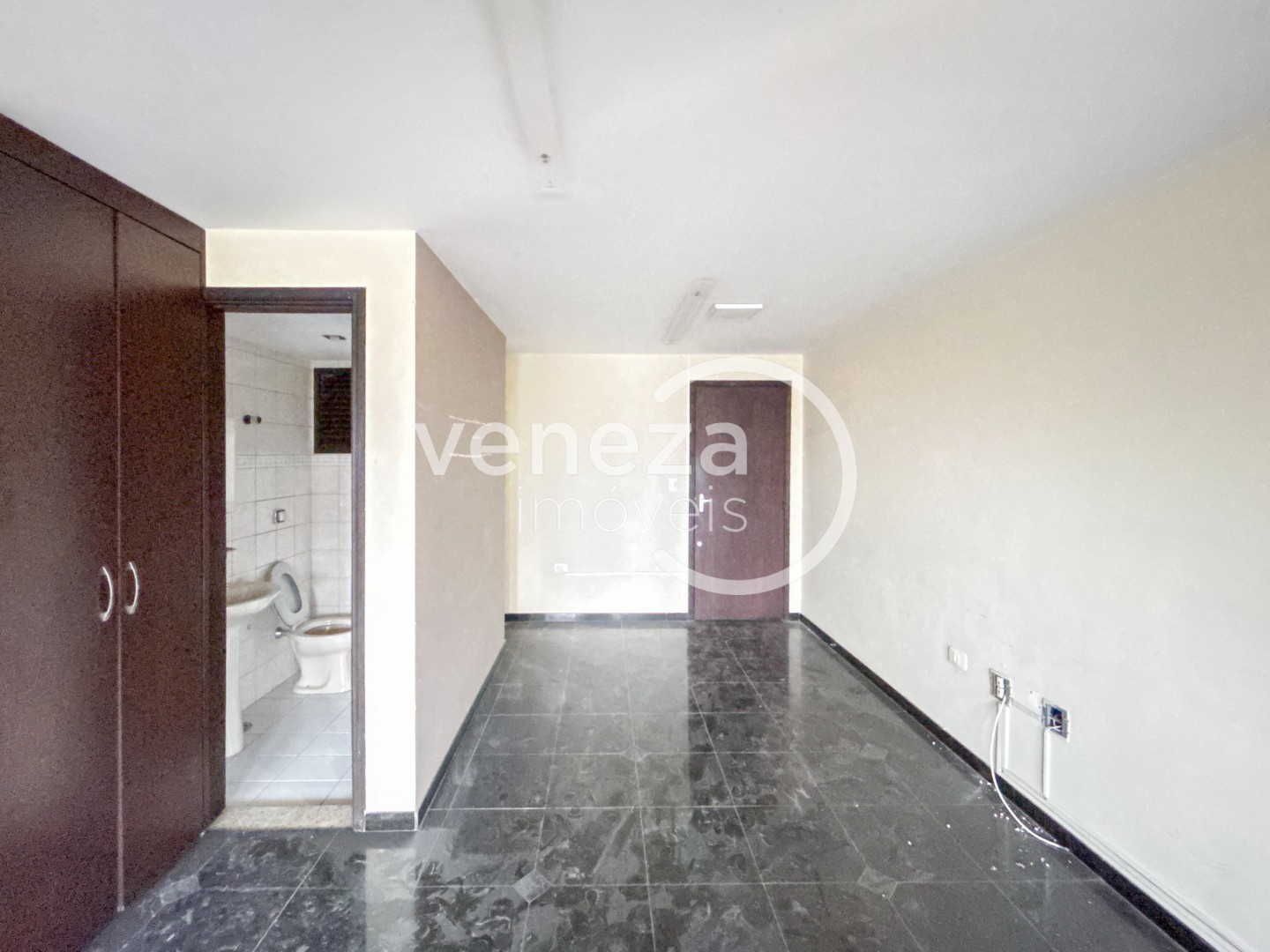 Sala para locação no bairro Centro de Londrina - Foto 6