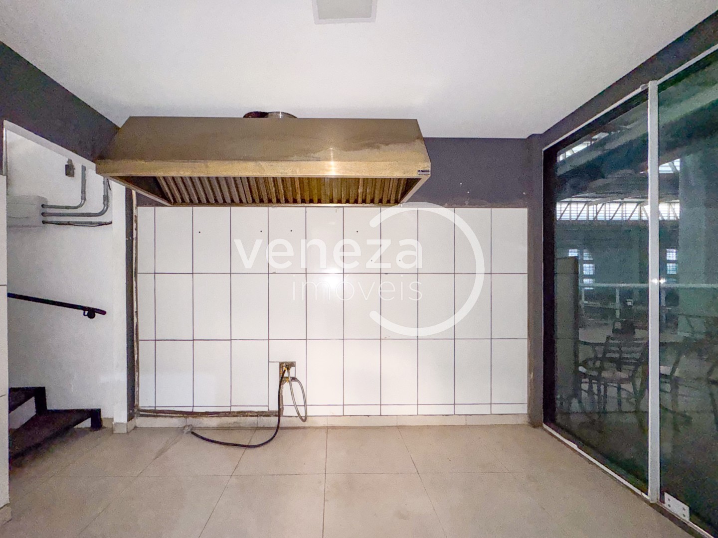 Salão-loja para venda no bairro Jardim Sao Jorge de Londrina - Foto 10