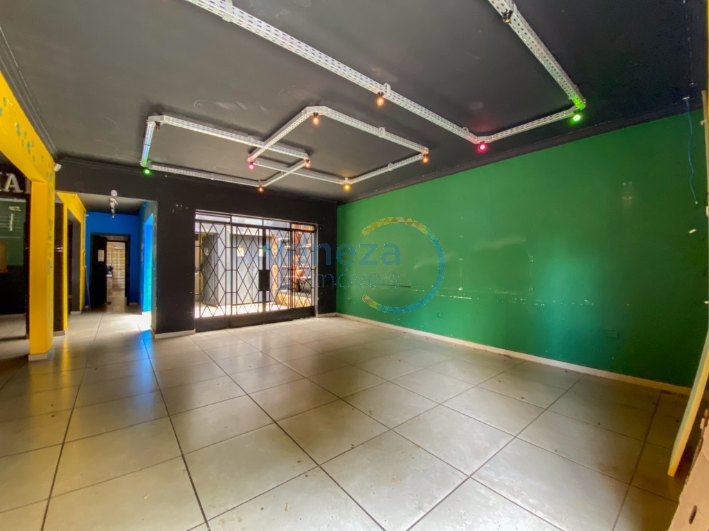 Casa Comercial para locacao no Centro em Londrina com 382m² por R$
                                                                                                                                                                                            6.900,00                                                                                            