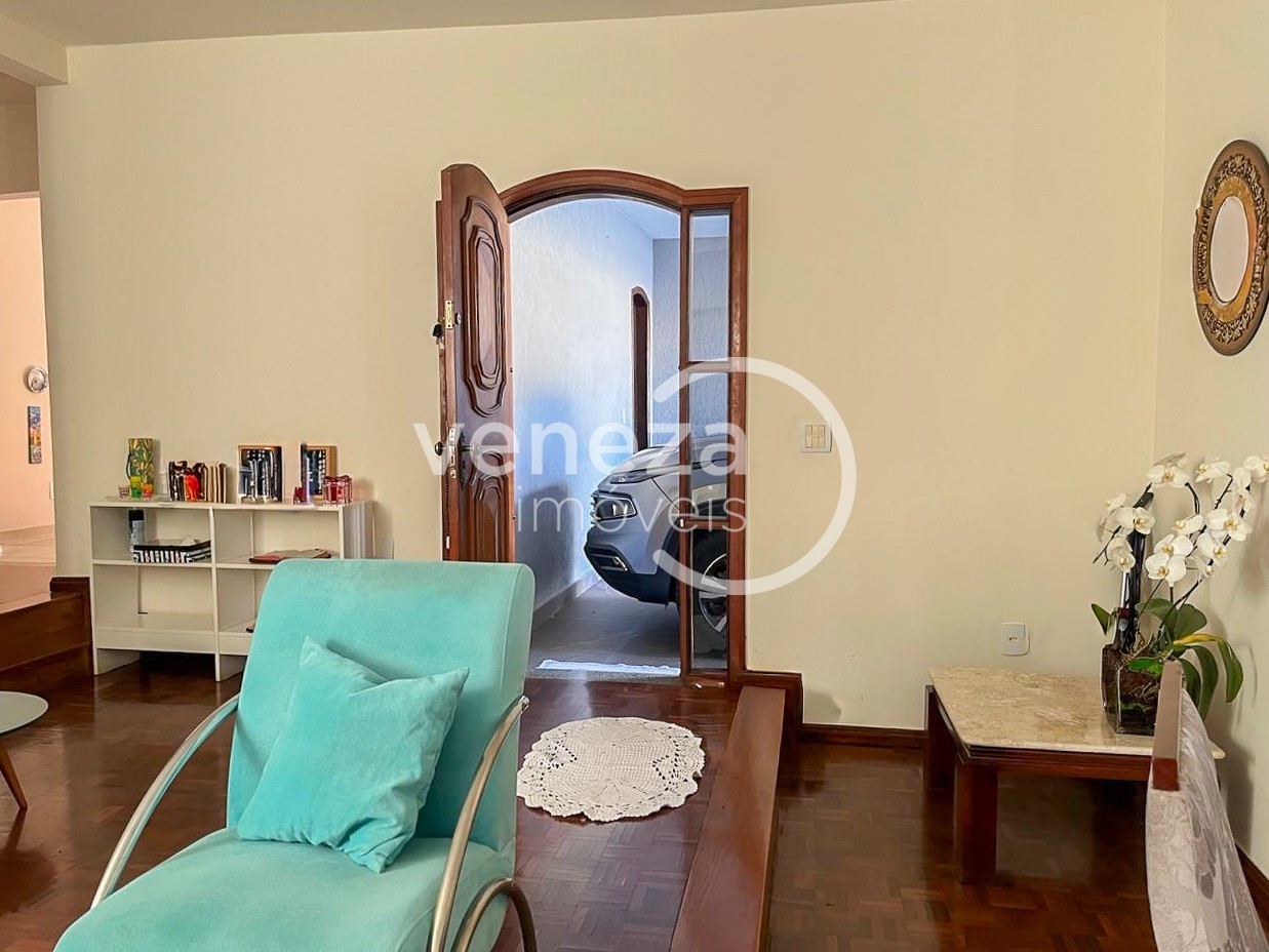 Casa Residencial para venda no Andrade em Londrina com 210m² por R$ 980.000