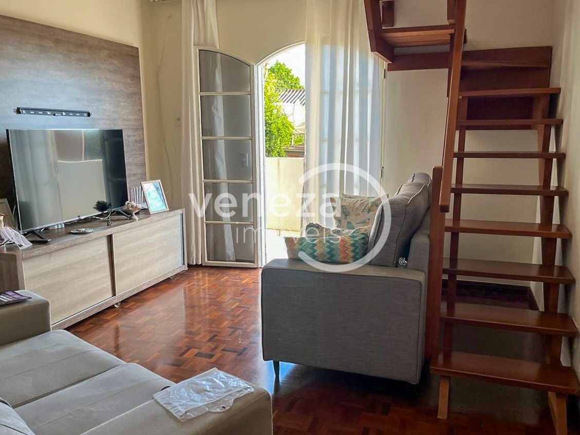 Casa Residencial para venda no bairro Andrade de Londrina - Foto 4
