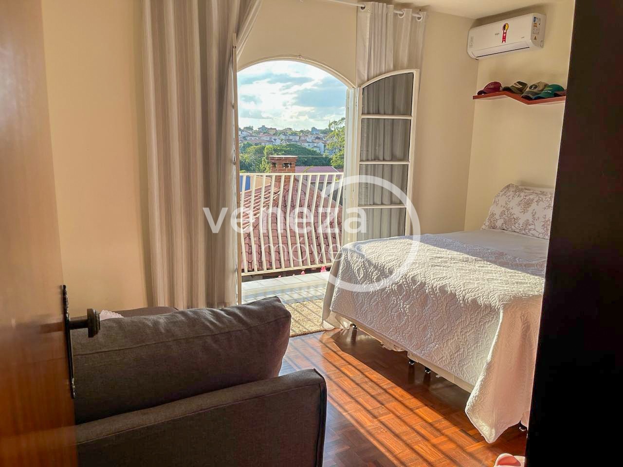 Casa Residencial para venda no bairro Andrade de Londrina - Foto 9