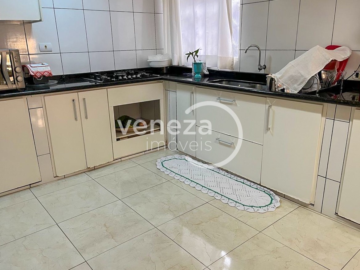 Casa Residencial para venda no bairro Andrade de Londrina - Foto 14