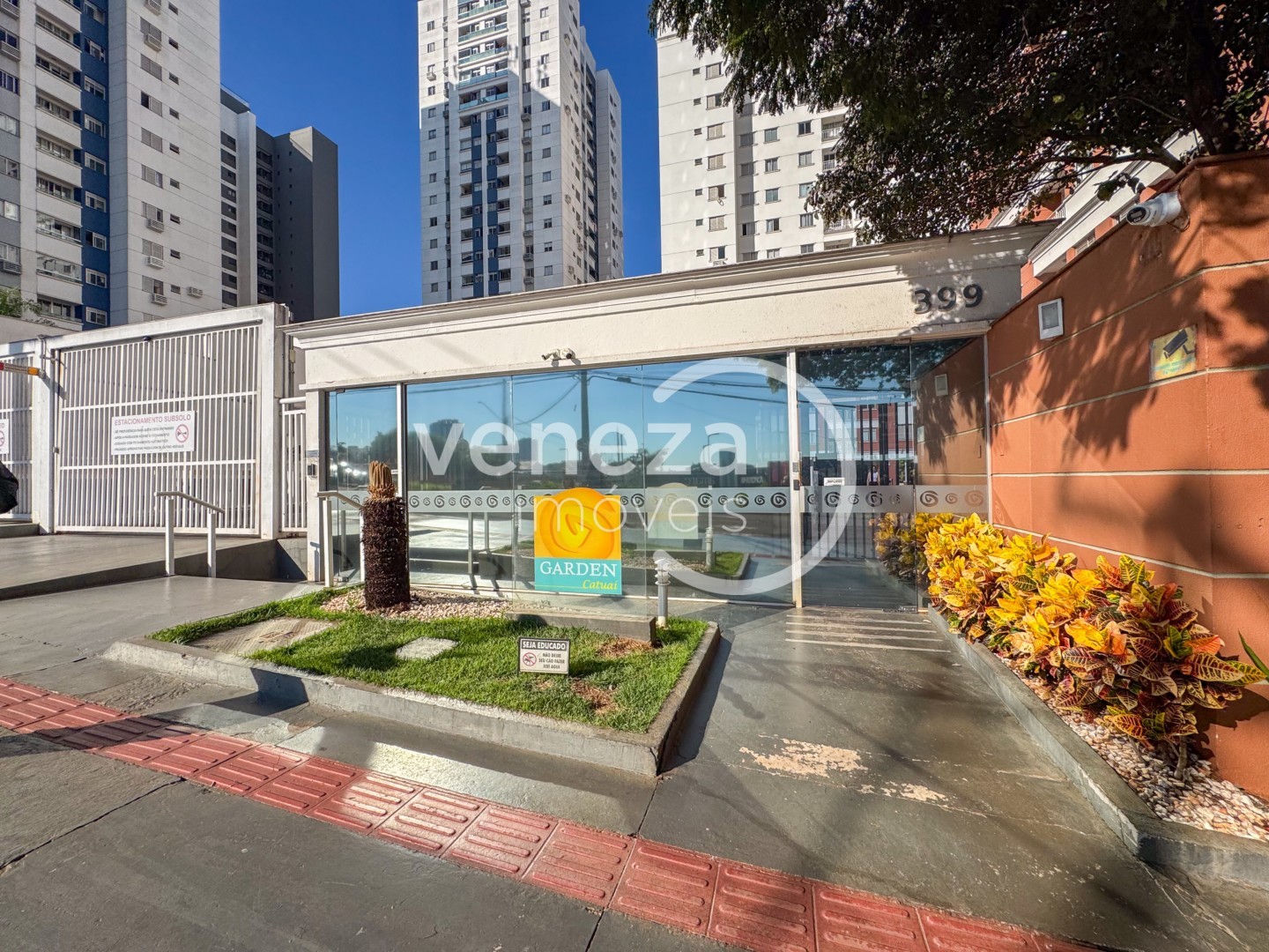Apartamento para locacao no Terra Bonita em Londrina com 86,38m² por R$ 1.900