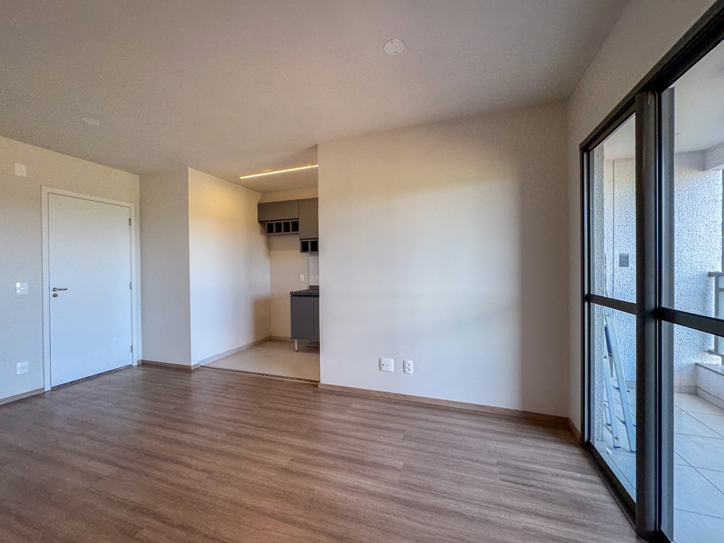 Apartamento para locação no bairro Aurora de Londrina - Foto 8