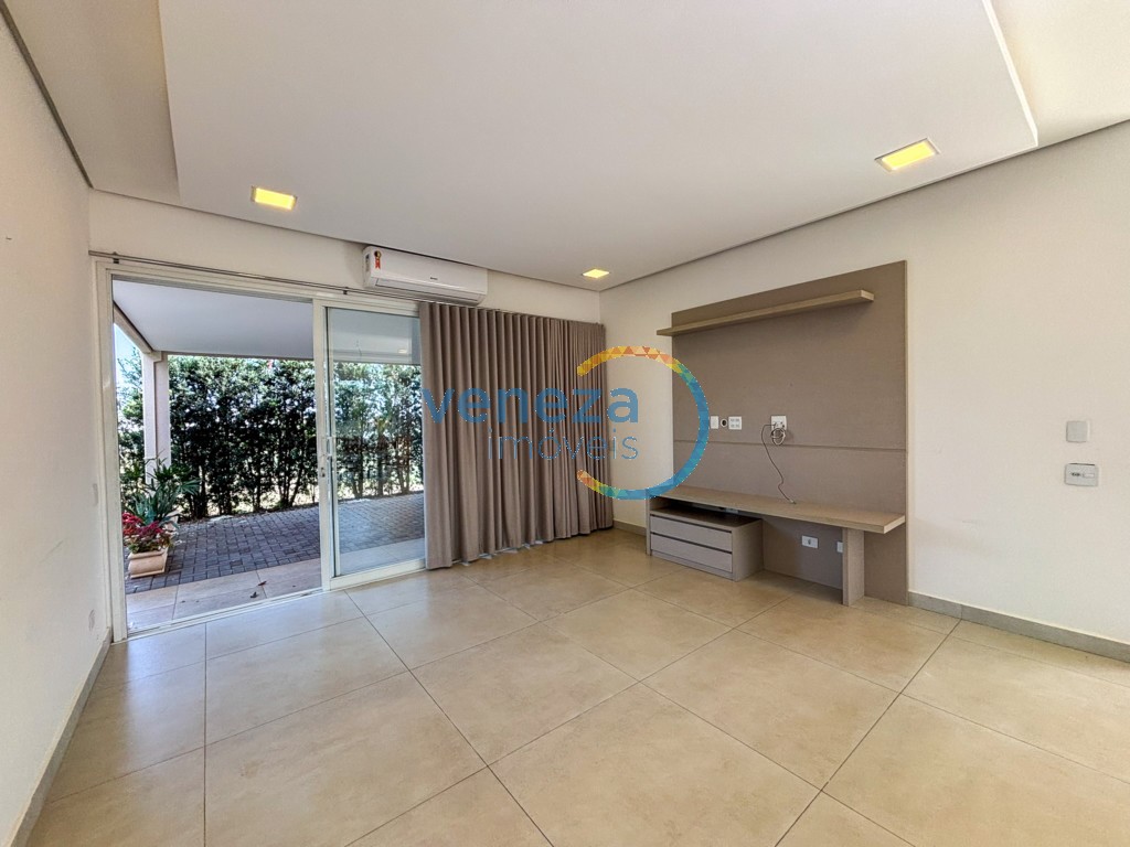 Casa Residencial à venda no bairro Gleba Palhano de Londrina com 200m<sup>2</sup> útil, 3 quartos, 2 vagas de garagem