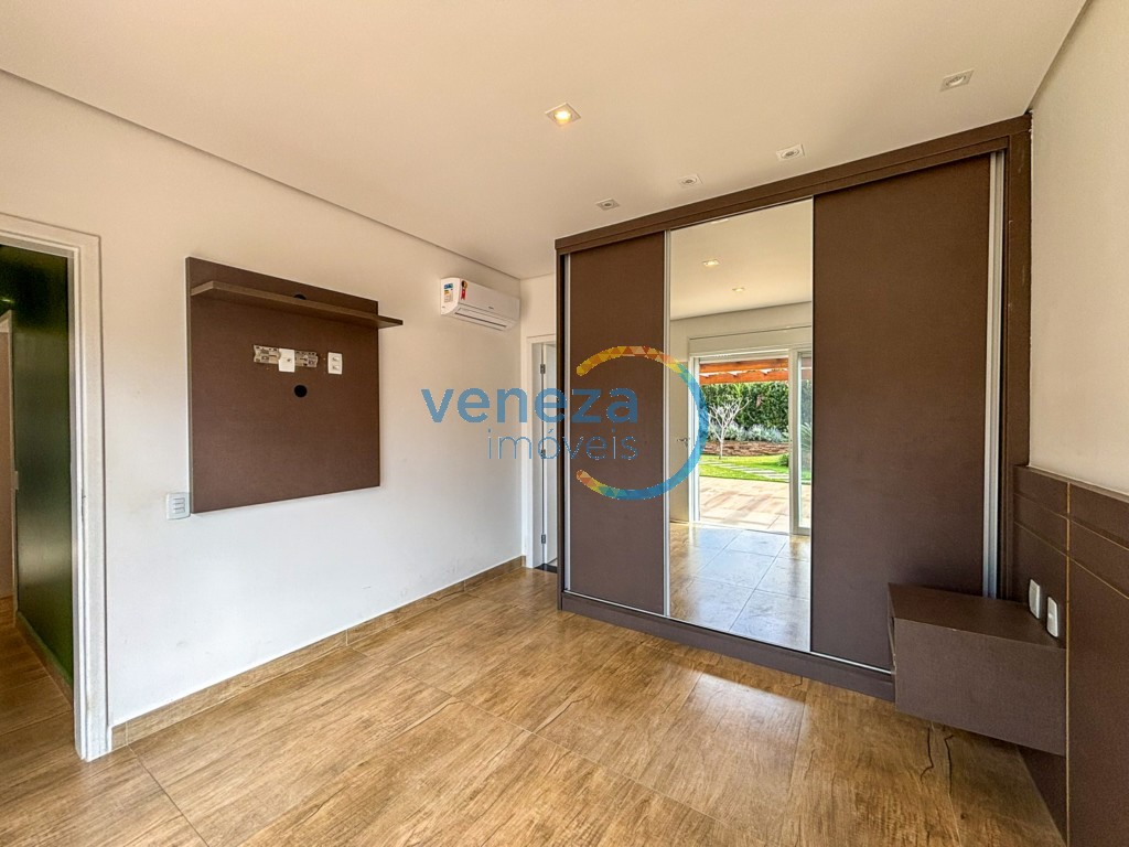 Casa Residencial à venda no bairro Gleba Palhano de Londrina com 200m<sup>2</sup> útil, 3 quartos, 2 vagas de garagem