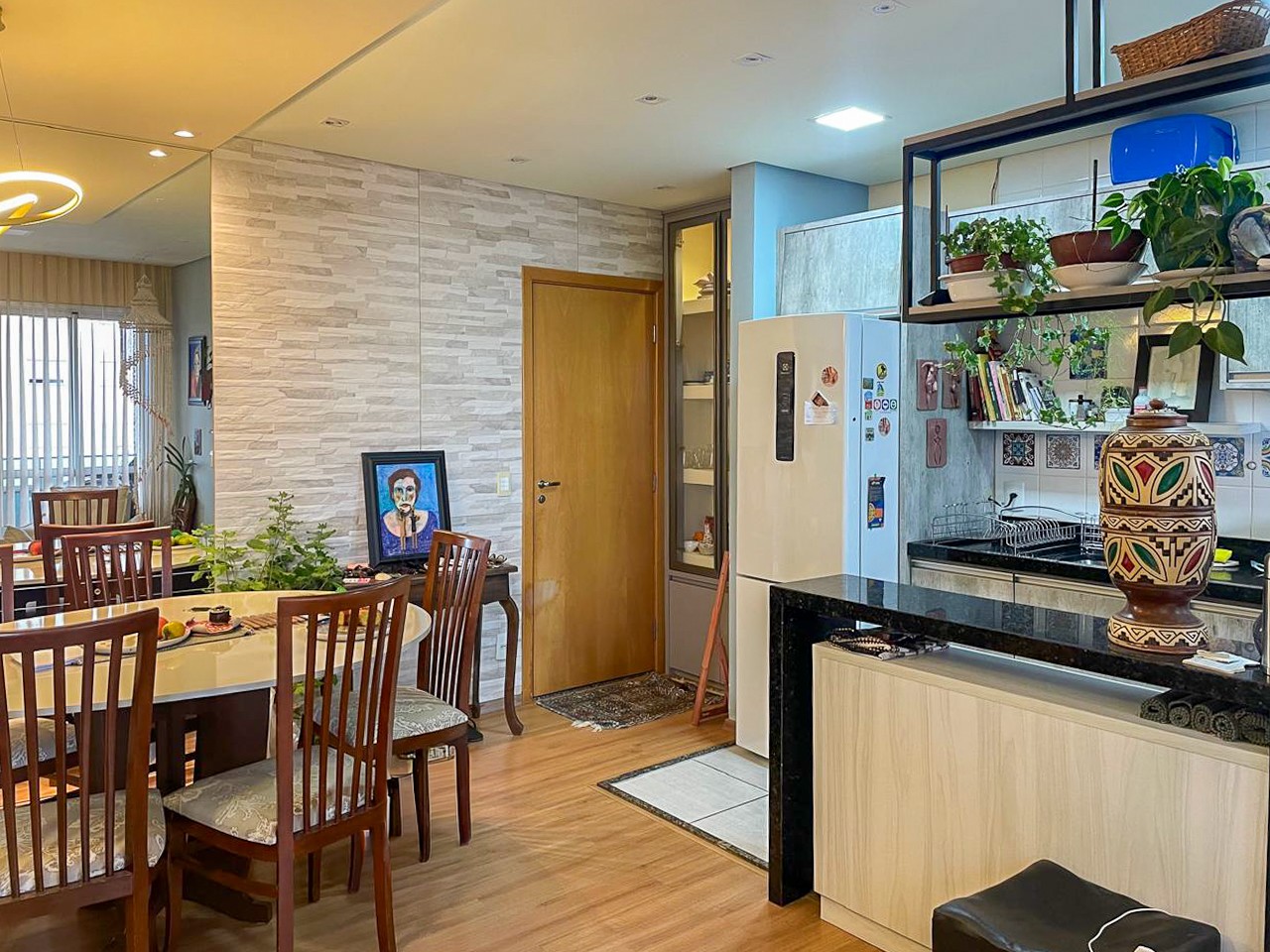 Apartamento para venda no Terra Bonita em Londrina com 90,99m² por R$ 480.000