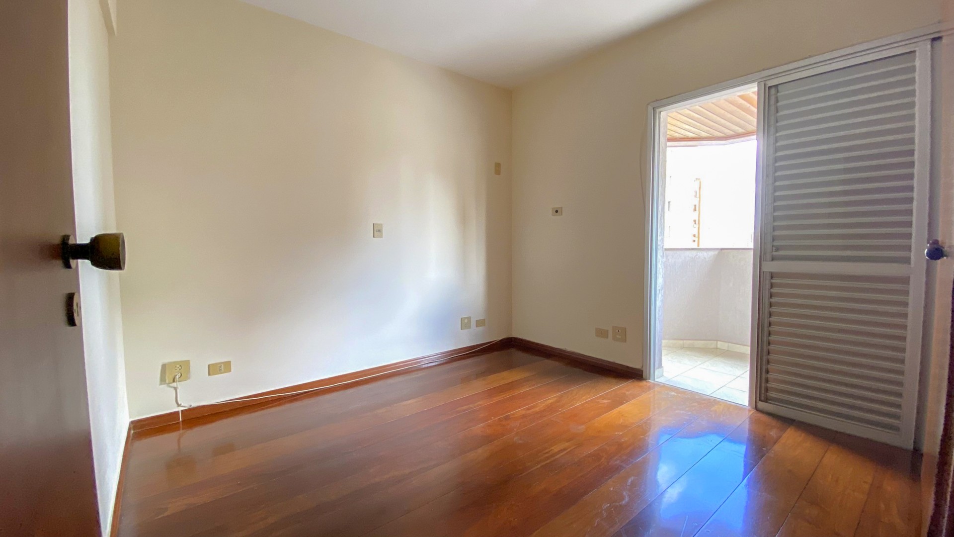Apartamento para venda no bairro Centro de Londrina - Foto 8