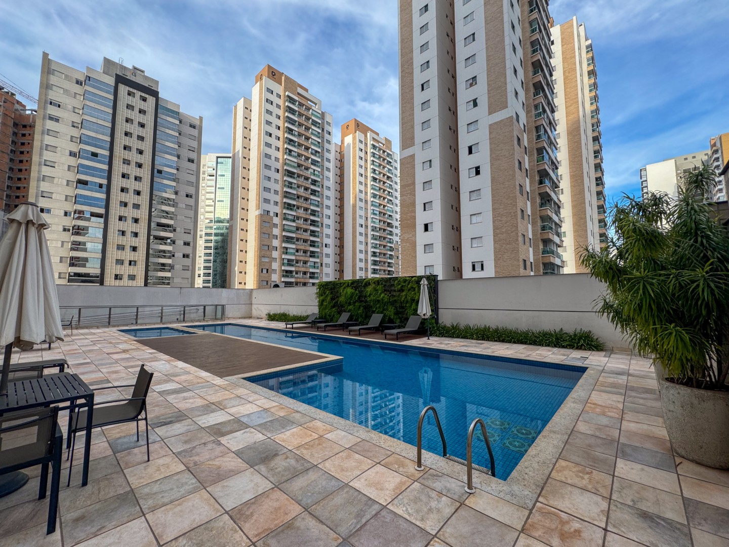 Apartamento para venda no bairro Gleba Palhano de Londrina - Foto 14