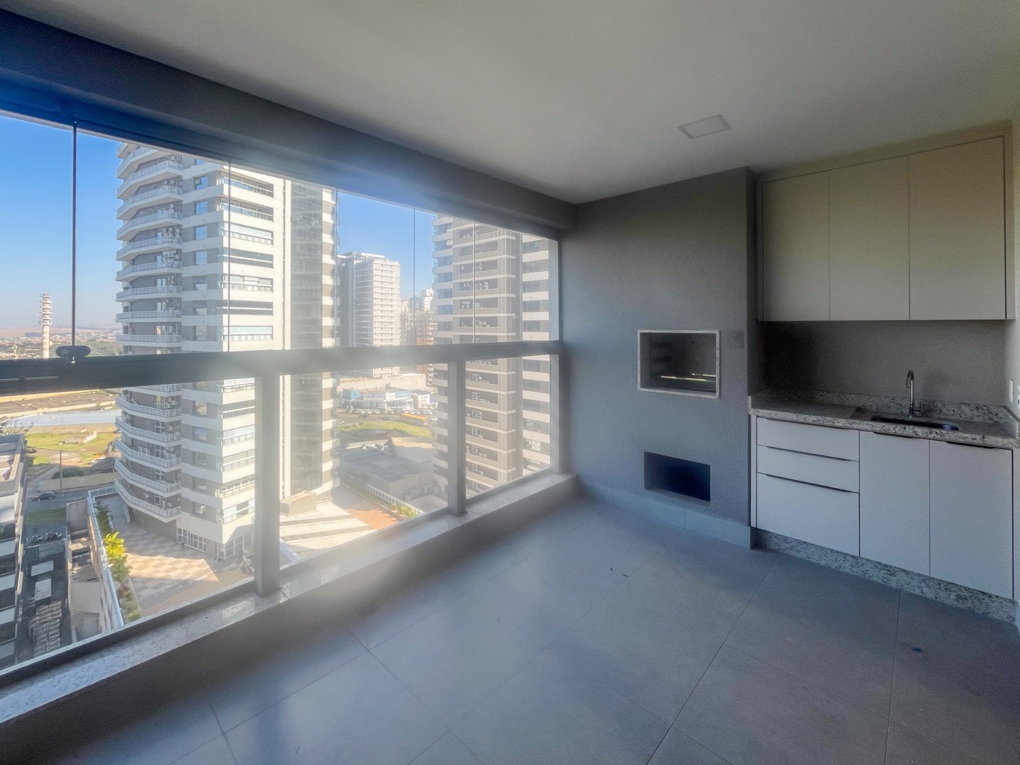 Apartamento para locação no bairro Guanabara de Londrina - Foto 4