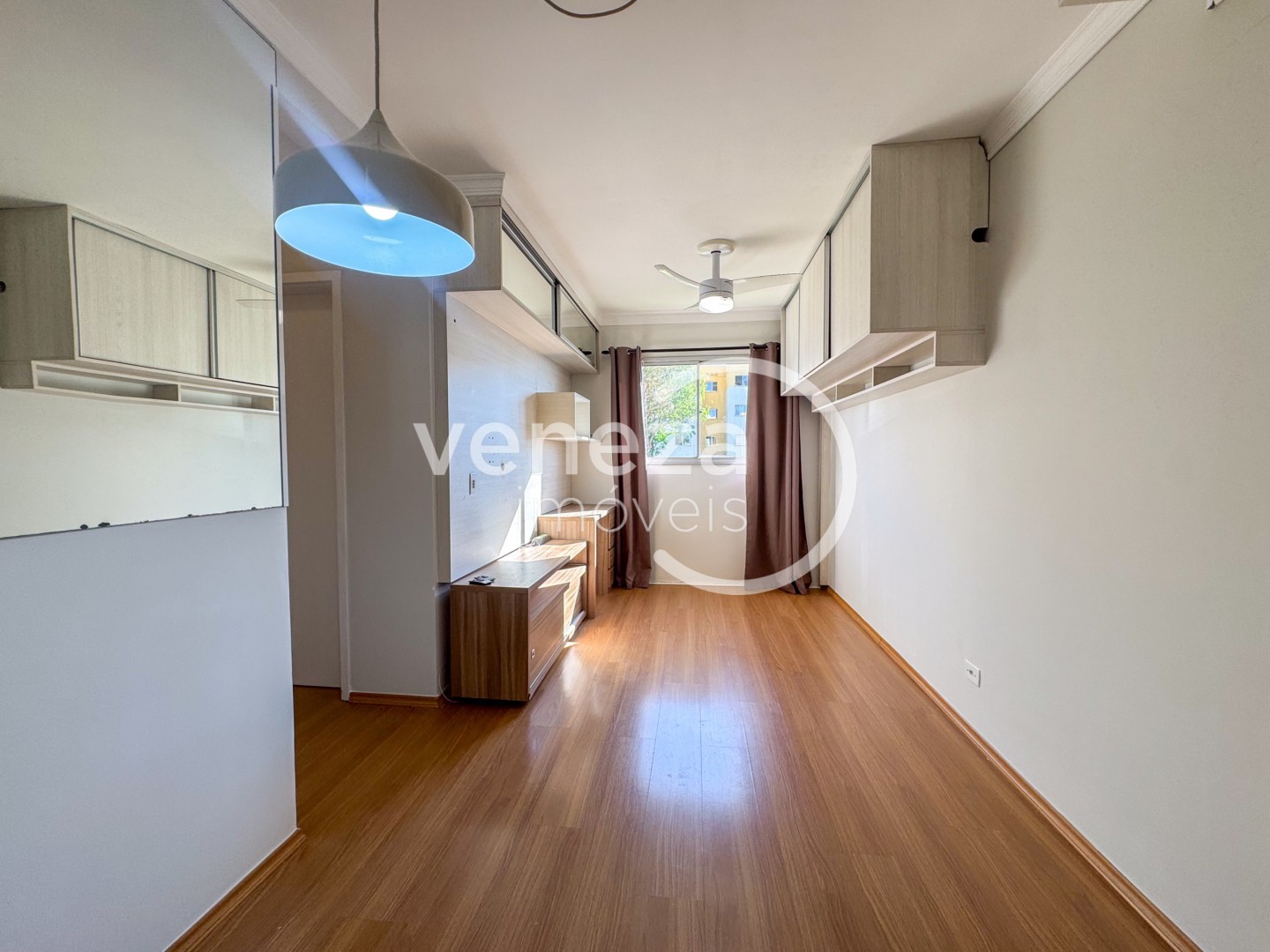 Apartamento para locacao no Jose Garcia Molina em Londrina com 75,66m² por R$ 1.300