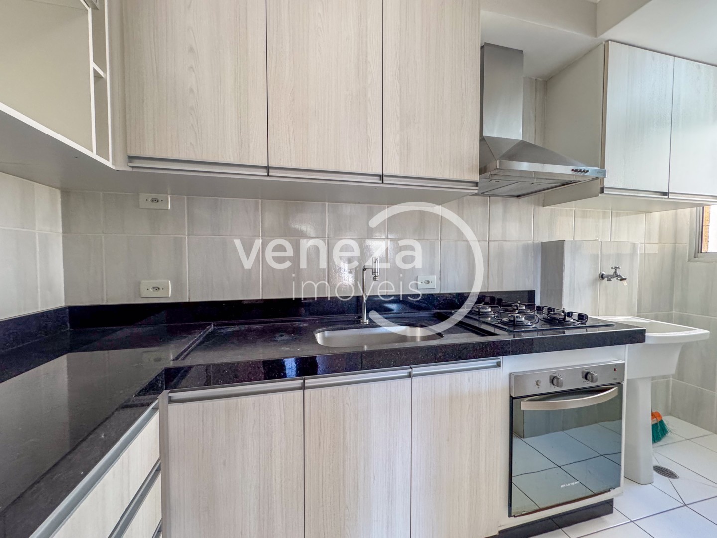 Apartamento para locação no bairro Jose Garcia Molina de Londrina - Foto 18