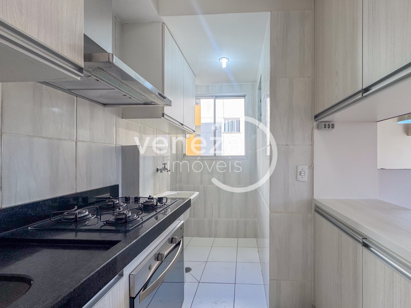 Apartamento para locação no bairro Jose Garcia Molina de Londrina - Foto 19