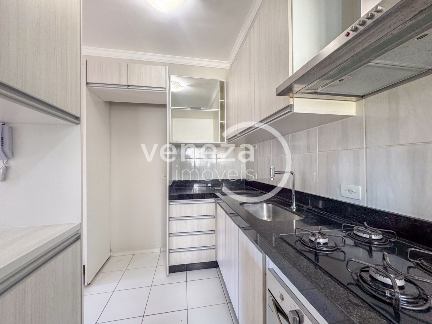 Apartamento para locação no bairro Jose Garcia Molina de Londrina - Foto 20