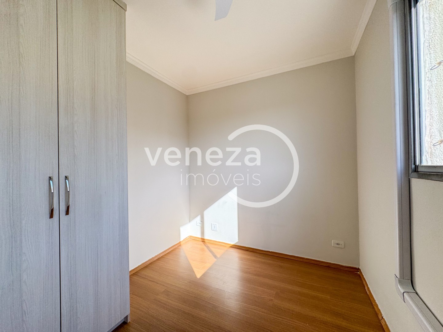 Apartamento para locação no bairro Jose Garcia Molina de Londrina - Foto 8