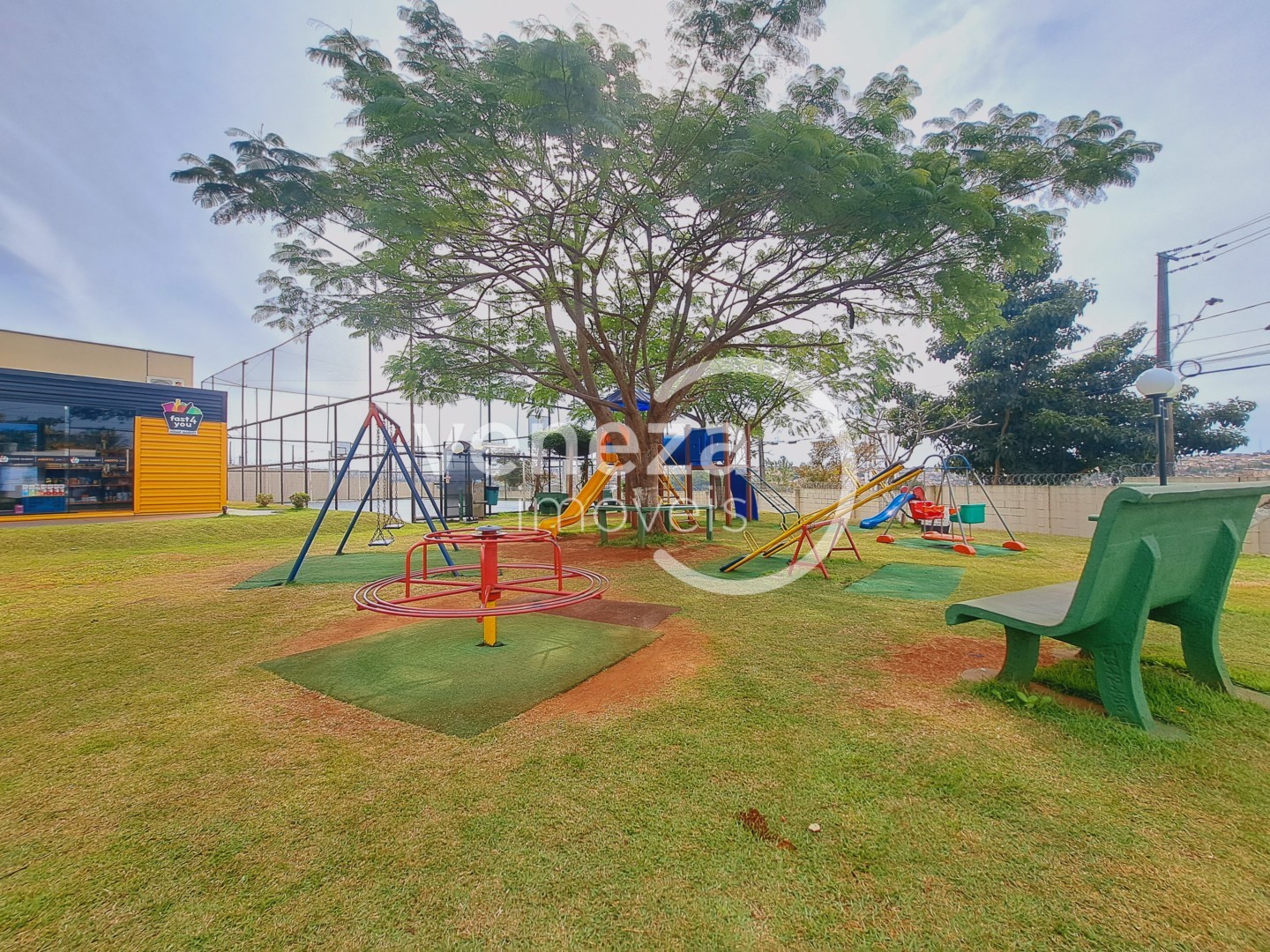 Apartamento para locação no bairro Jose Garcia Molina de Londrina - Foto 24