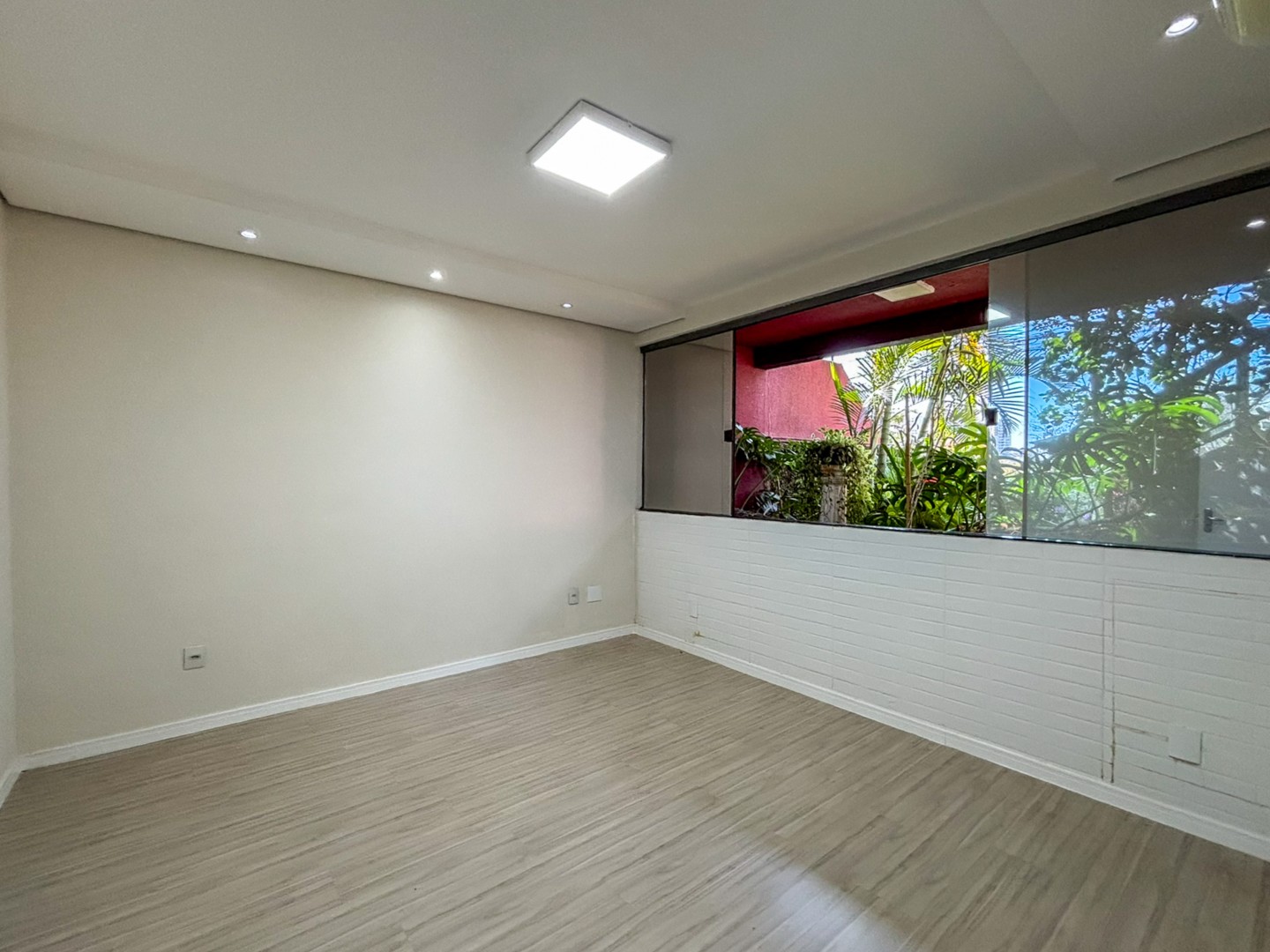 Casa Comercial para locação no bairro Quebec de Londrina - Foto 18