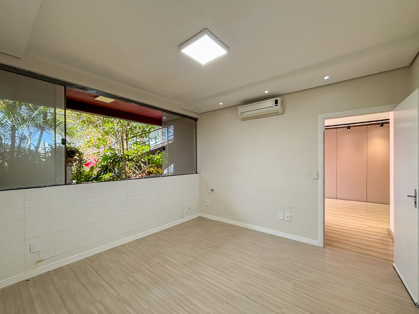 Casa Comercial para locação no bairro Quebec de Londrina - Foto 19
