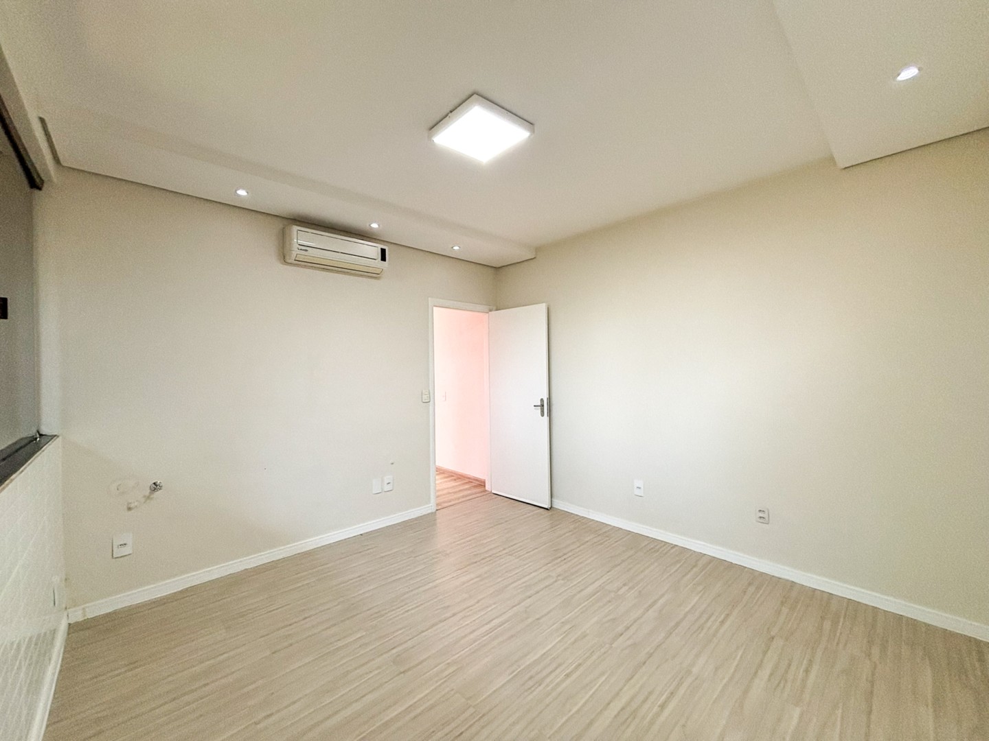 Casa Comercial para locação no bairro Quebec de Londrina - Foto 20