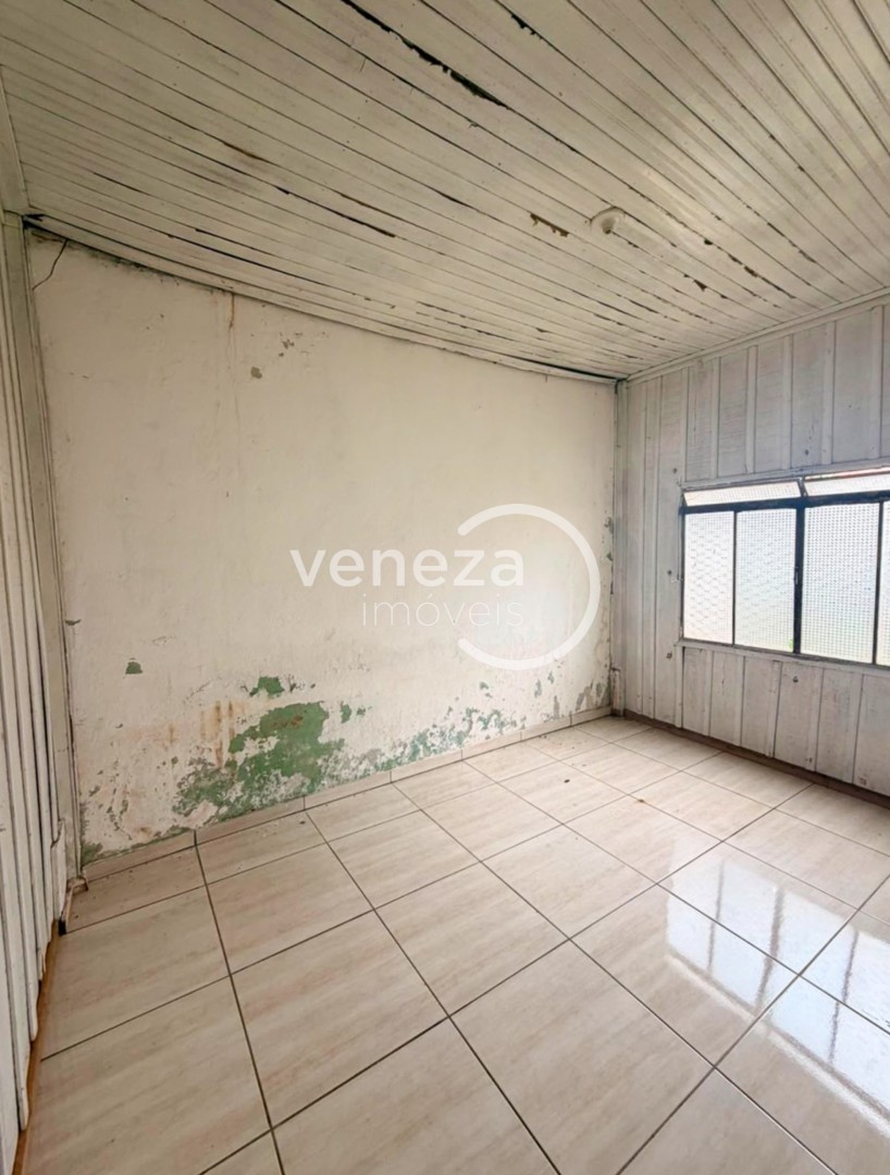 Casa Residencial para venda no bairro Santos Dumont de Londrina - Foto 4