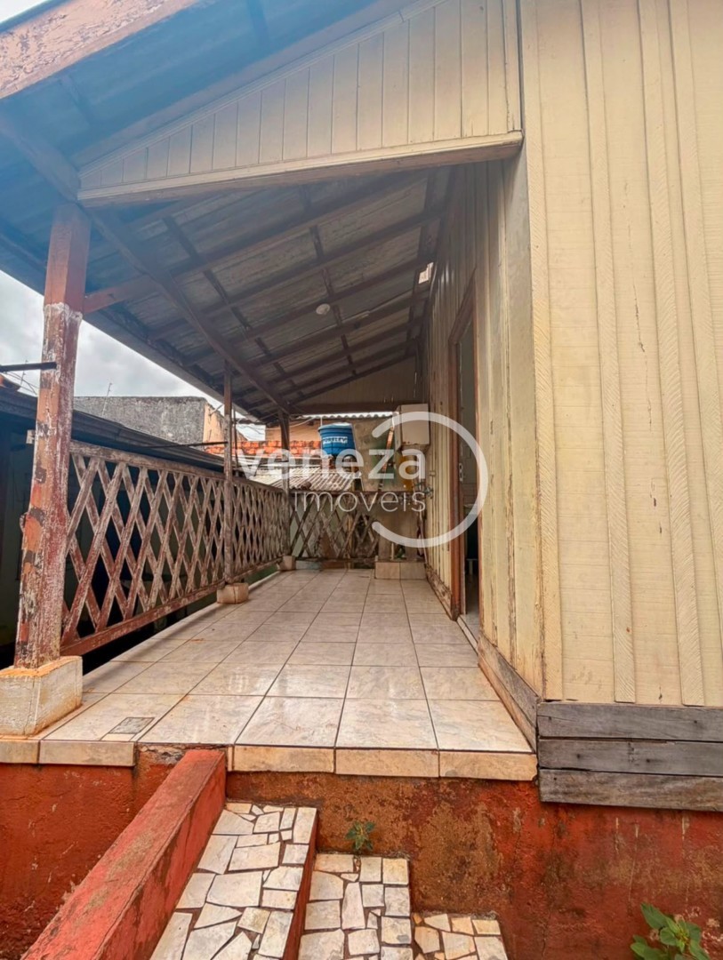 Casa Residencial para venda no bairro Santos Dumont de Londrina - Foto 9