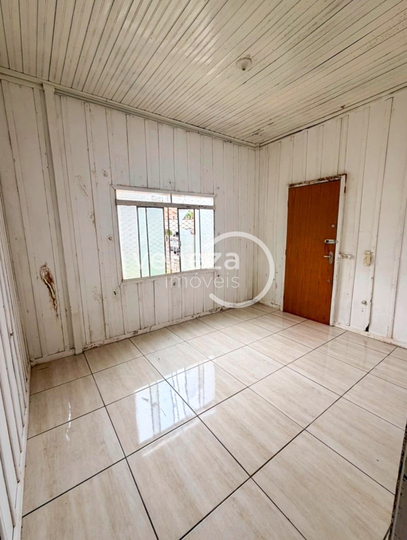 Casa Residencial para venda no Santos Dumont em Londrina com 120m² por R$ 349.900