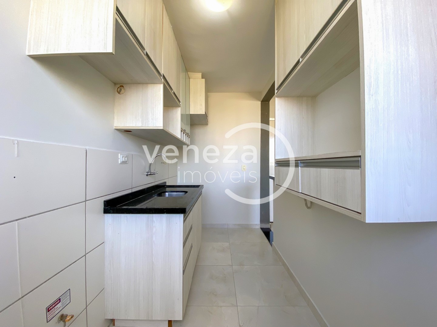 Apartamento para locação no bairro Gleba Palhano de Londrina - Foto 11