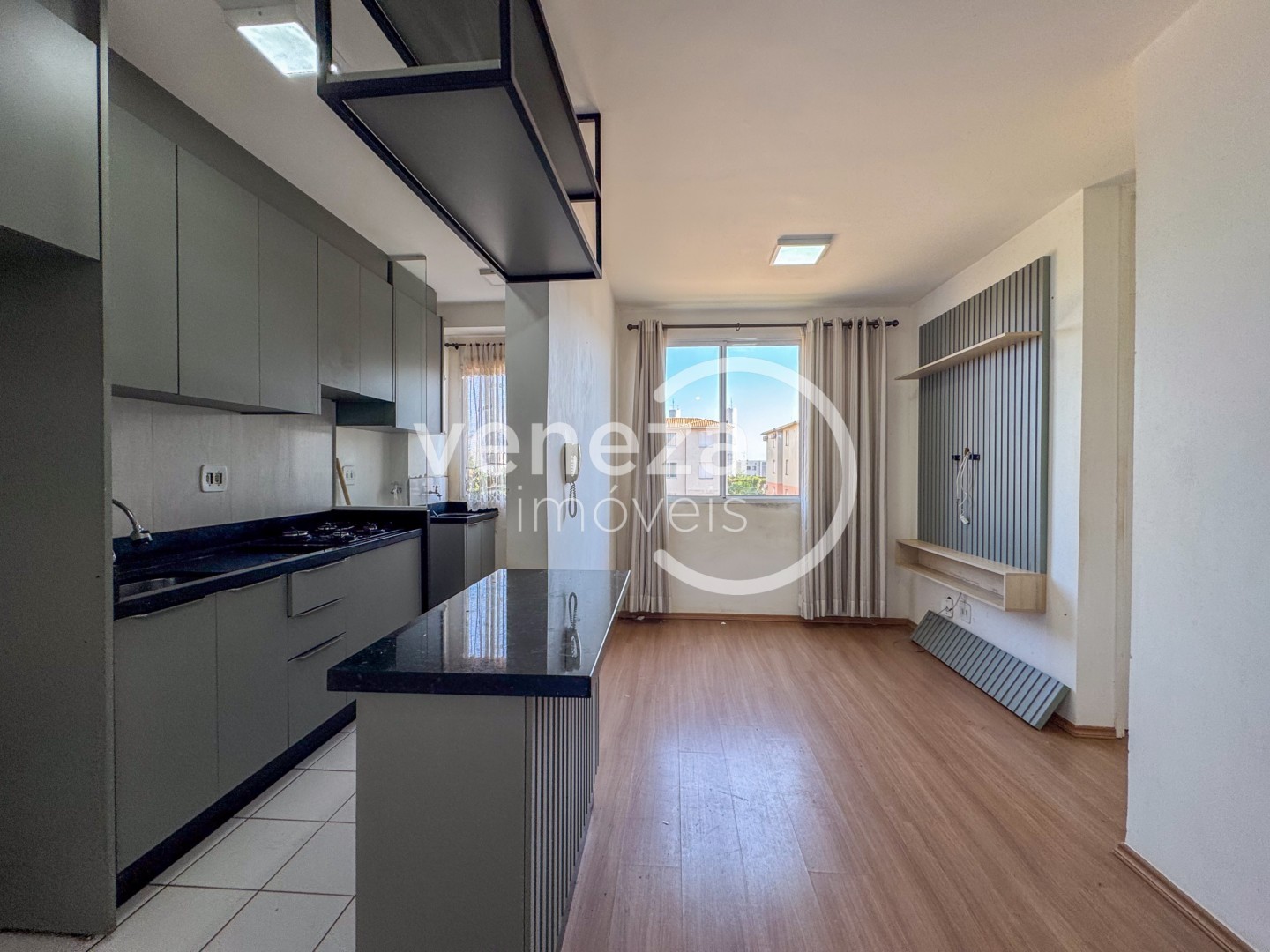 Apartamento para locacao no Jardim Joquei Club em Londrina com 45m² por R$ 1.600