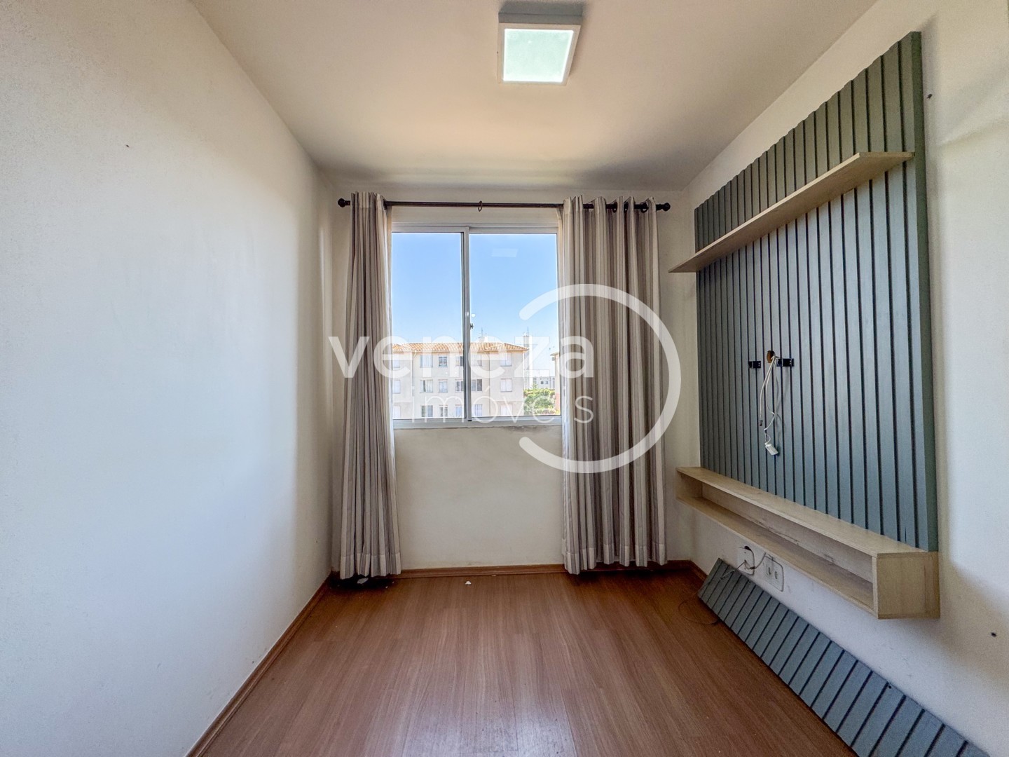 Apartamento para locacao no Jardim Joquei Club em Londrina com 45m² por R$ 1.600